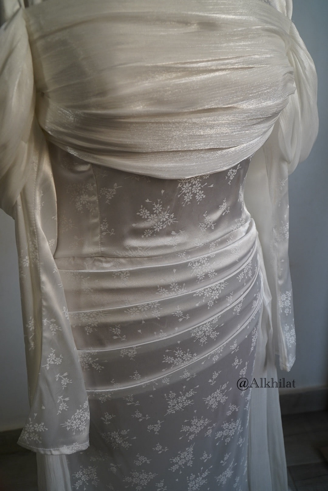 Dalia (داليا) – White Satin Bridal dress