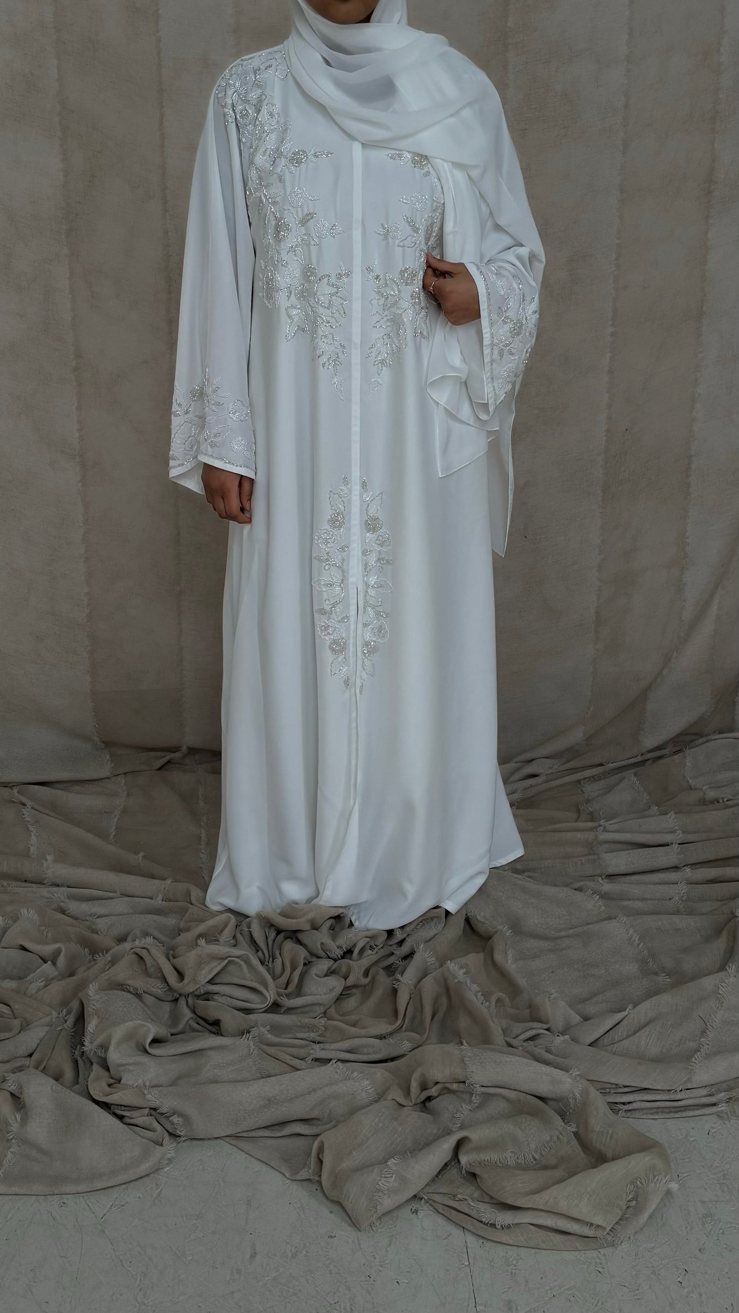 Safiya | صفية – White Engagement Abaya