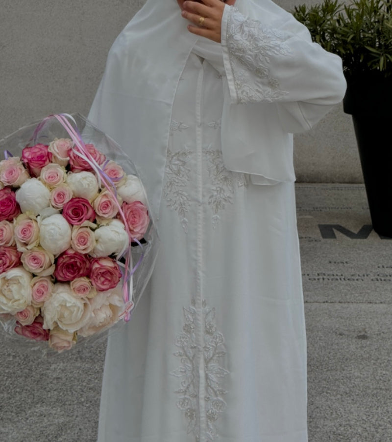 Safiya | صفية – White Engagement Abaya