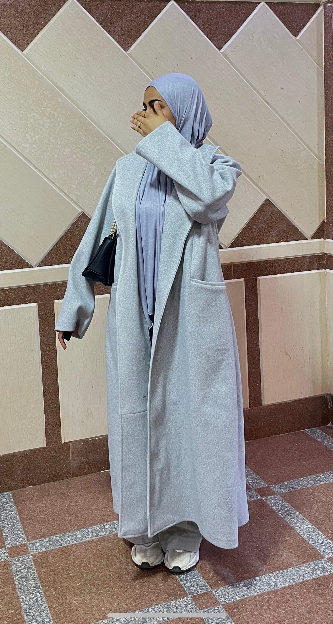 Abaya coat | soft grey        (LIMITED EDITION)